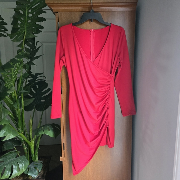 Red Dress Long Sleeve Bodycon Dress - Picture 1 of 3